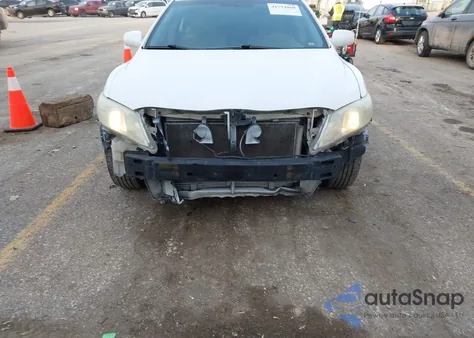 2011 Toyota Camry Le from USA, damaged, VIN 4T1BF3EK1BU627090